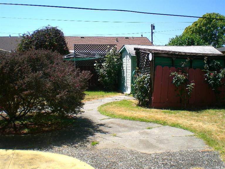 1085 Western, Vallejo, CA 94591 photo 3