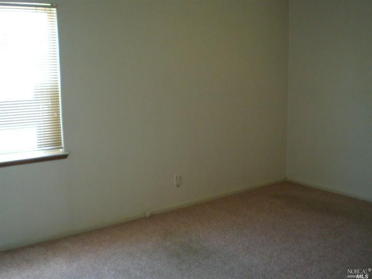 1085 Western, Vallejo, CA 94591 photo 7
