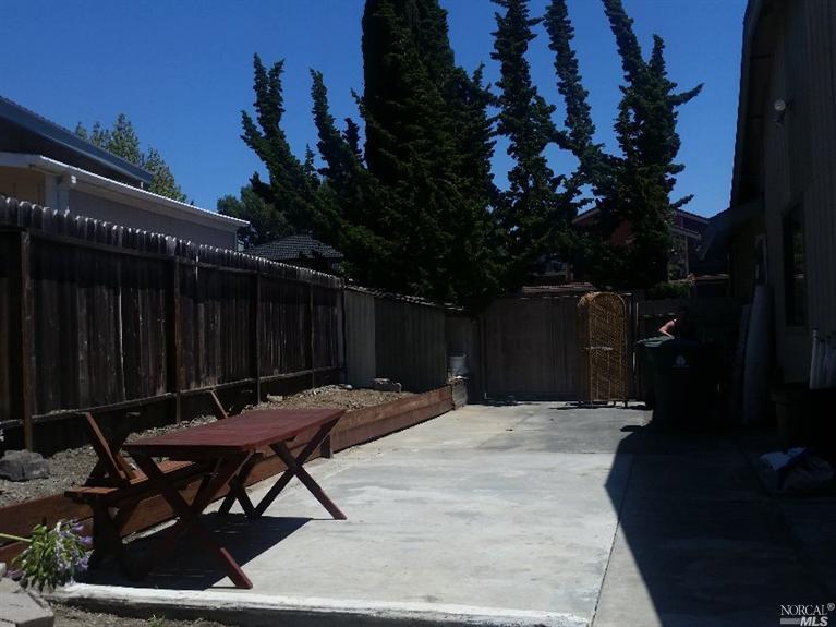101 Doncaster Dr, Vallejo, CA 94591 photo 22