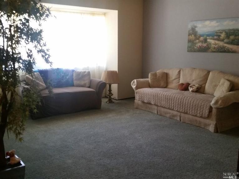 101 Doncaster Dr, Vallejo, CA 94591 photo 5