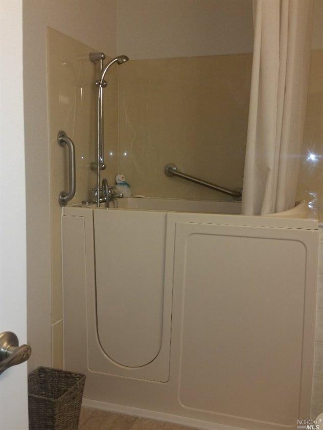 101 Doncaster Dr, Vallejo, CA 94591 photo 14