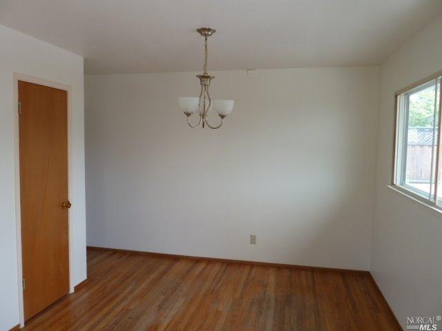1512 Sarkesian Dr, Petaluma, CA 94954 photo 9