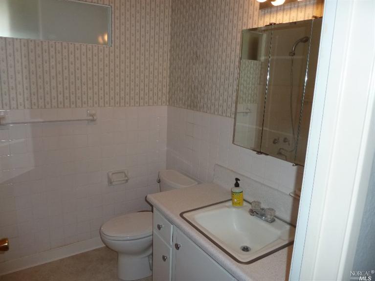 1512 Sarkesian Dr, Petaluma, CA 94954 photo 6