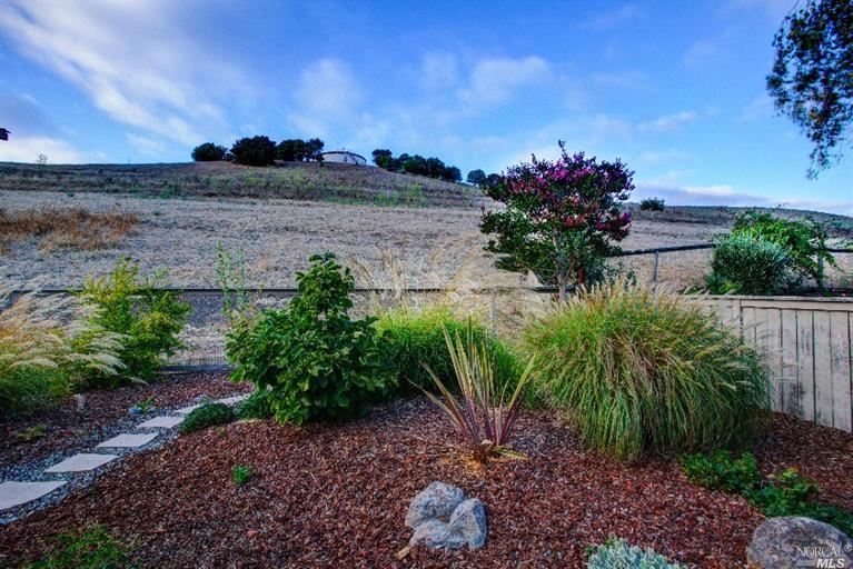 186 Windsor Dr, Petaluma, CA 94952 photo 14