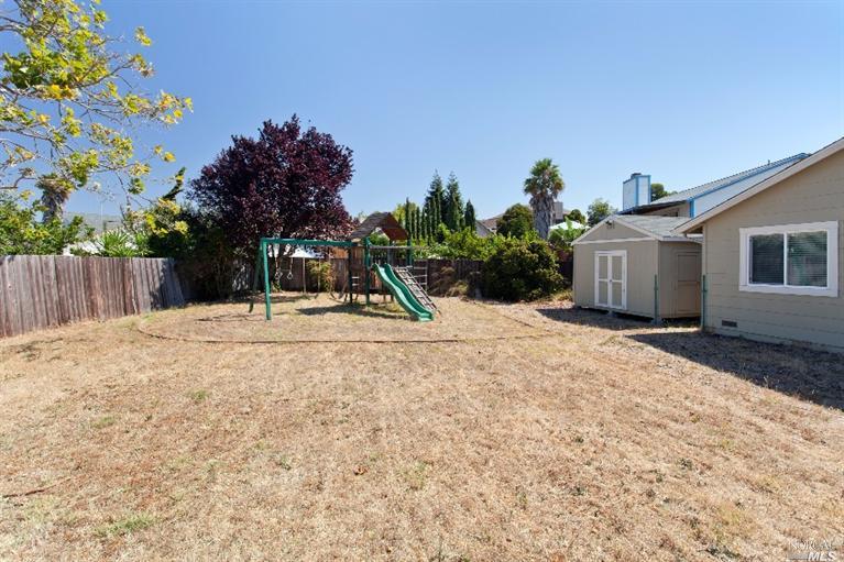 180 Crowsnest Ct, Vallejo, CA 94591 photo 5
