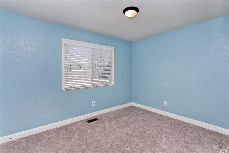 180 Crowsnest Ct, Vallejo, CA 94591 photo 13
