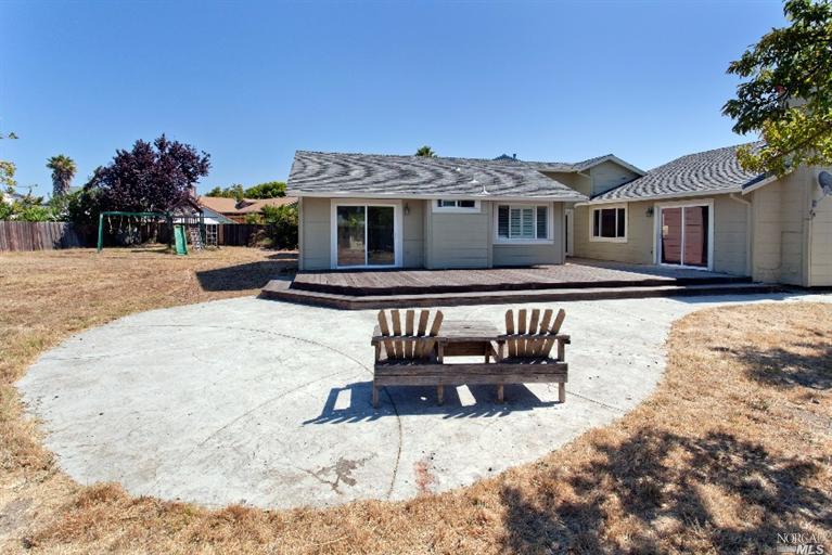 180 Crowsnest Ct, Vallejo, CA 94591 photo 16