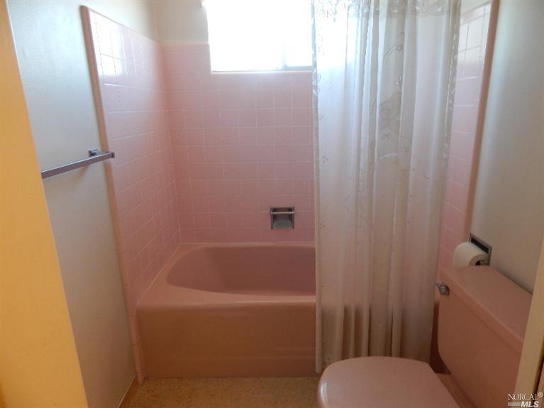 128 Garden Ct, Vallejo, CA 94591 photo 9