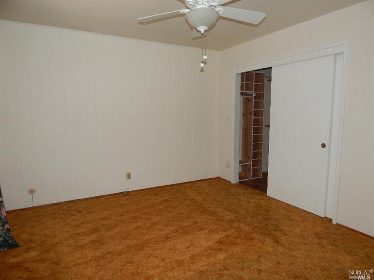 128 Garden Ct, Vallejo, CA 94591 photo 11