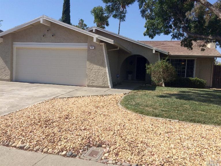 701 Fallbrook Ave, Vacaville, CA 95687 photo 1