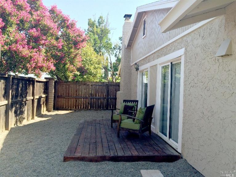 701 Fallbrook Ave, Vacaville, CA 95687 photo 22