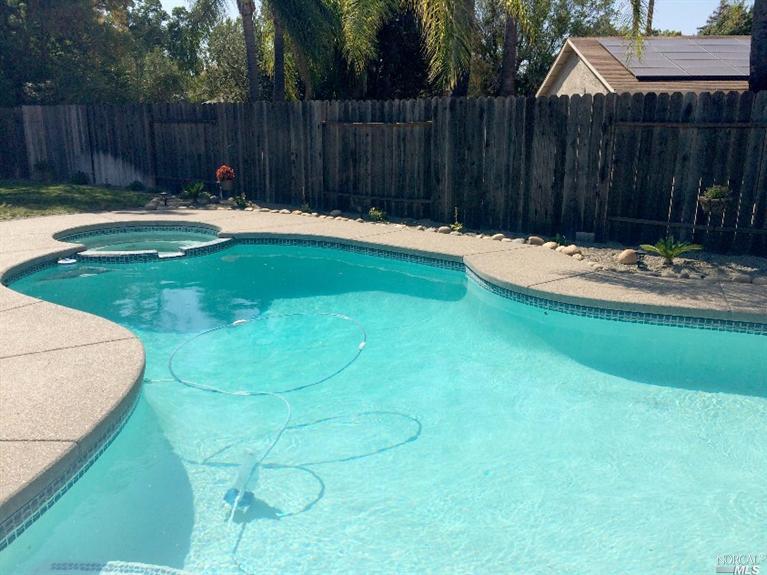 701 Fallbrook Ave, Vacaville, CA 95687 photo 17