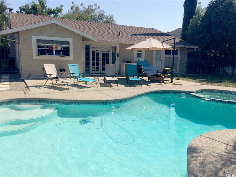 701 Fallbrook Ave, Vacaville, CA 95687 photo 19