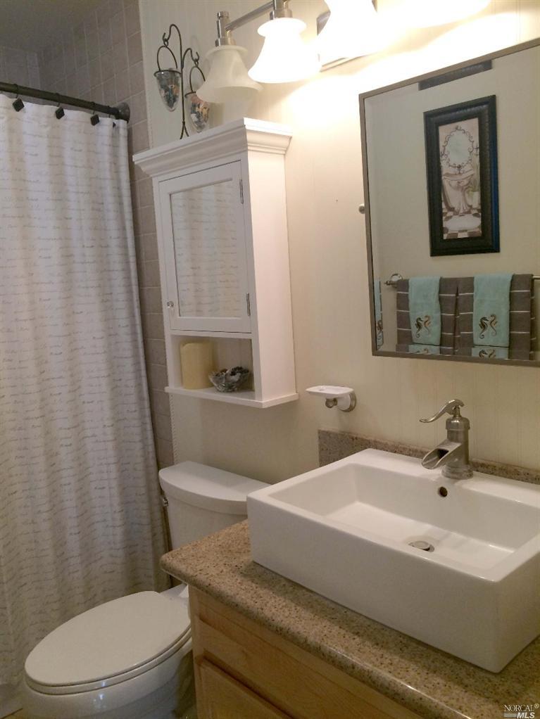 701 Fallbrook Ave, Vacaville, CA 95687 photo 9