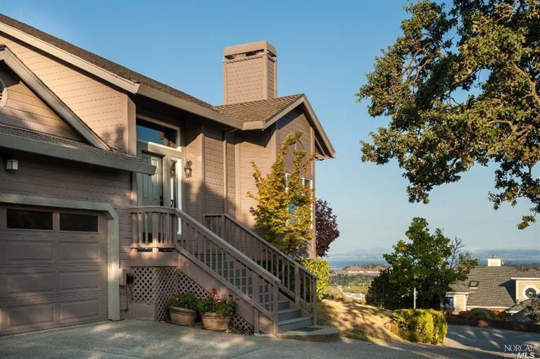 110 Crystal Ct, Novato, CA 94949 photo 3
