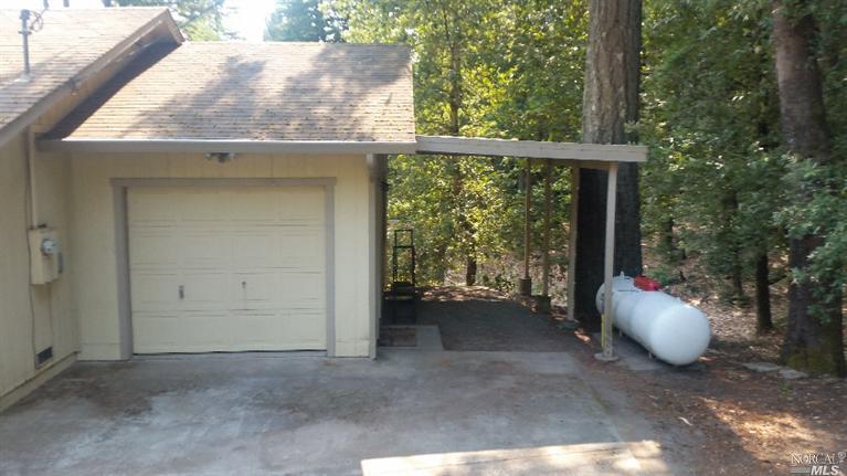 24399 Tulip Dr, Willits, CA 95490 photo 5
