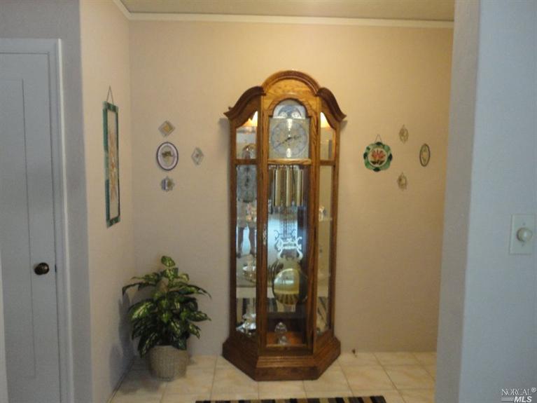 627 Washington St, Vallejo, CA 94590 photo 15