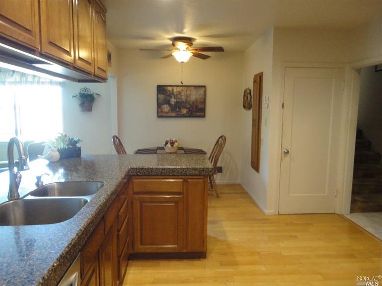 627 Washington St, Vallejo, CA 94590 photo 9