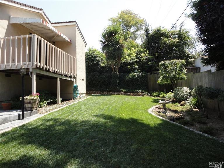 627 Washington St, Vallejo, CA 94590 photo 5