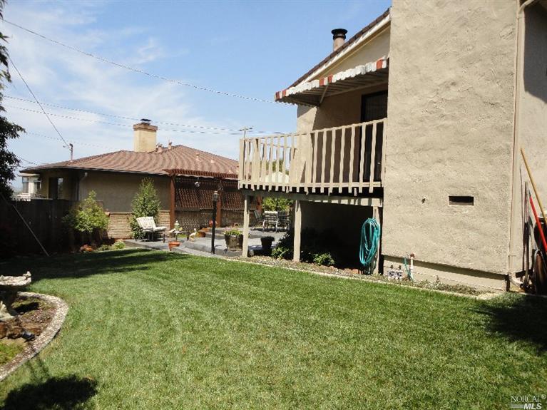 627 Washington St, Vallejo, CA 94590 photo 6