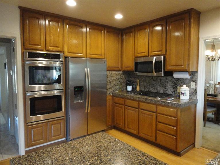 627 Washington St, Vallejo, CA 94590 photo 14
