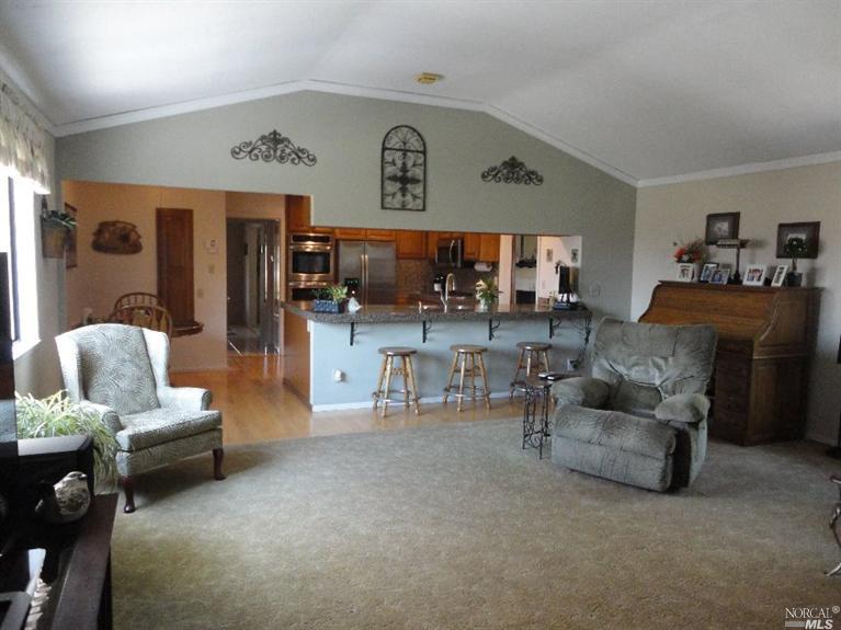 627 Washington St, Vallejo, CA 94590 photo 12