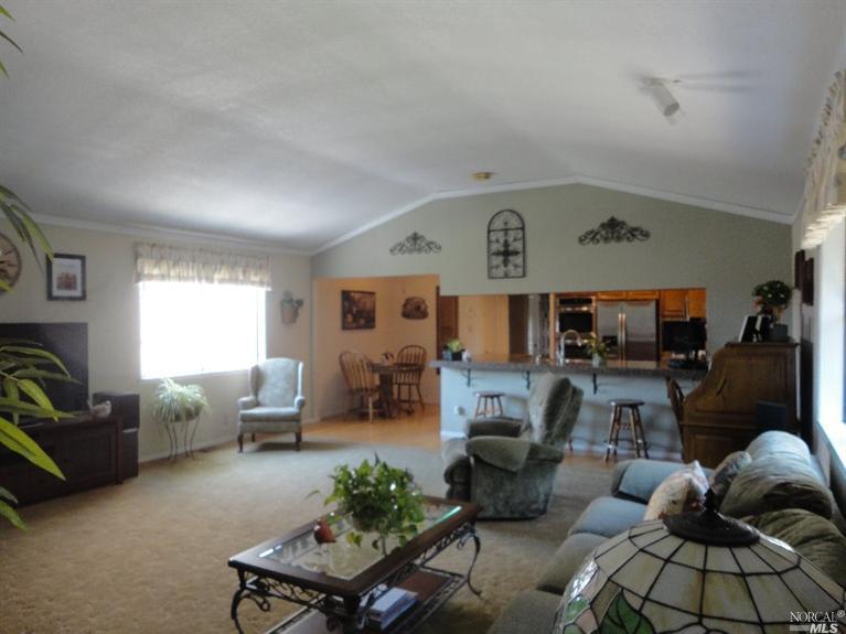 627 Washington St, Vallejo, CA 94590 photo 13