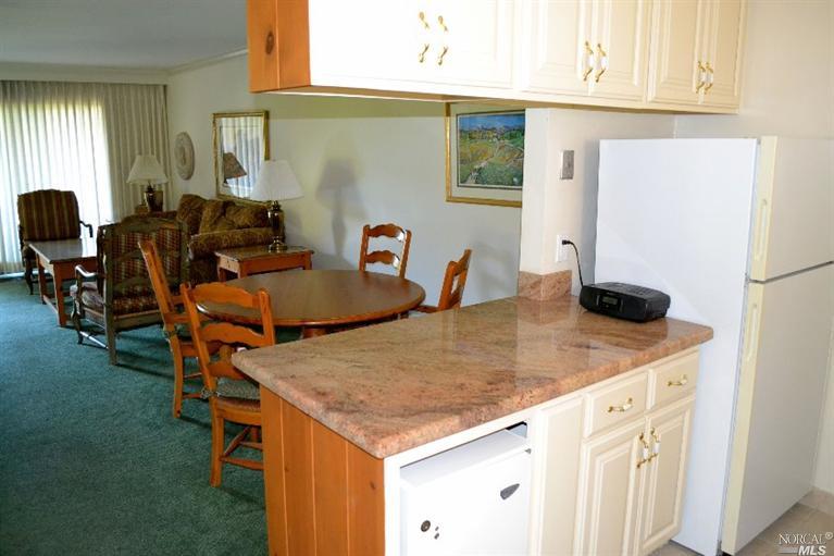 737 Cottage Dr, Napa, CA 94558 photo 3