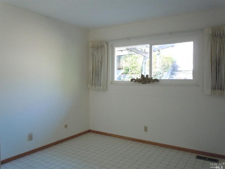 1701 Sereno Dr, Vallejo, CA 94589 photo 3