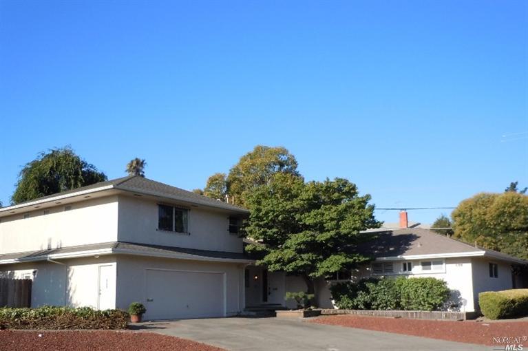 1701 Sereno Dr, Vallejo, CA 94589 photo 1