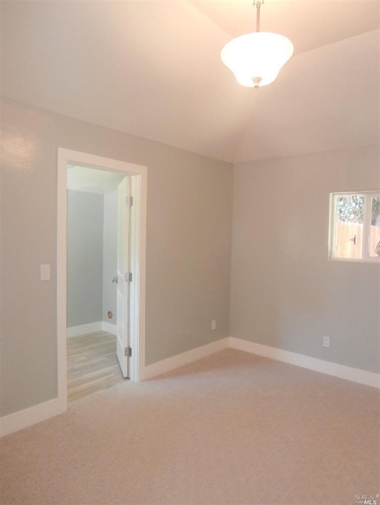 829 Davis St, Santa Rosa, CA 95401 photo 13