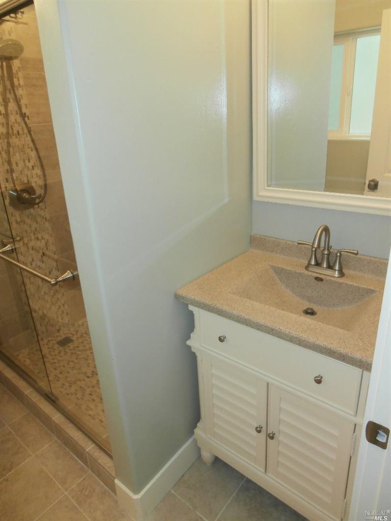 829 Davis St, Santa Rosa, CA 95401 photo 11