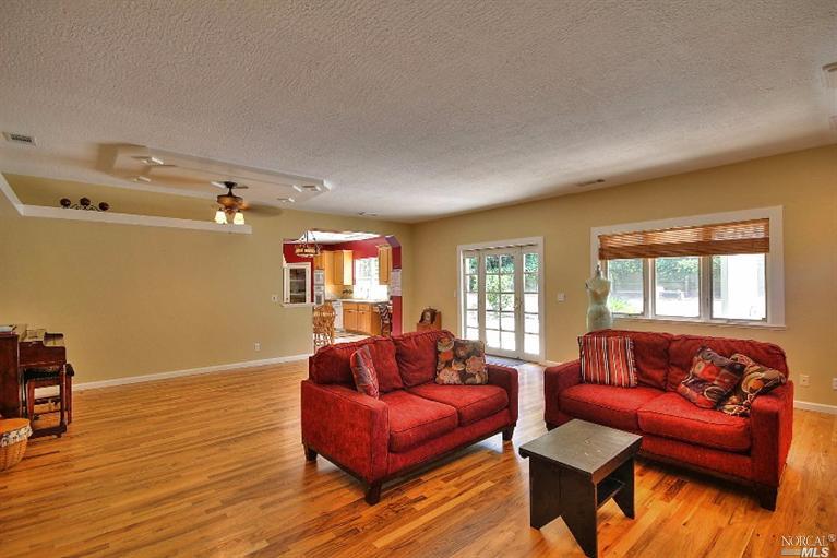 1520 E 3rd St, Benicia, CA 94510 photo 12
