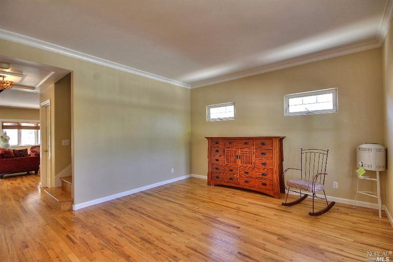 1520 E 3rd St, Benicia, CA 94510 photo 6