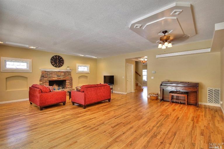 1520 E 3rd St, Benicia, CA 94510 photo 11