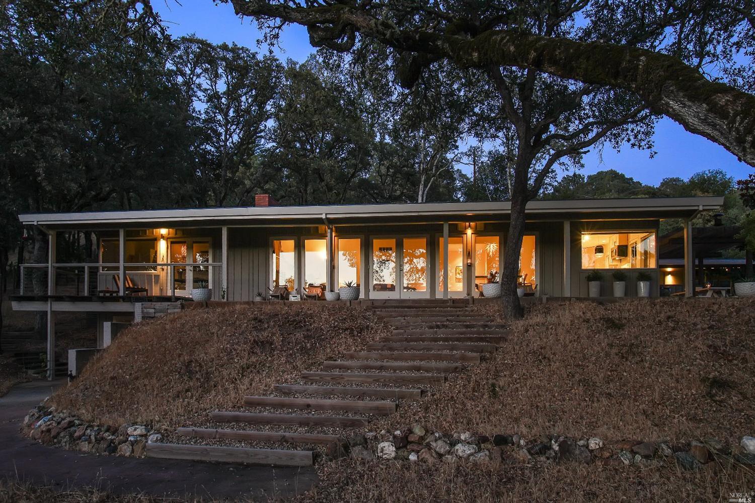 850 Watson Rd, Ukiah, CA 95482 photo 10