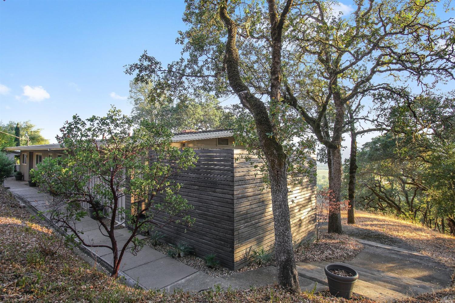 850 Watson Rd, Ukiah, CA 95482 photo 6