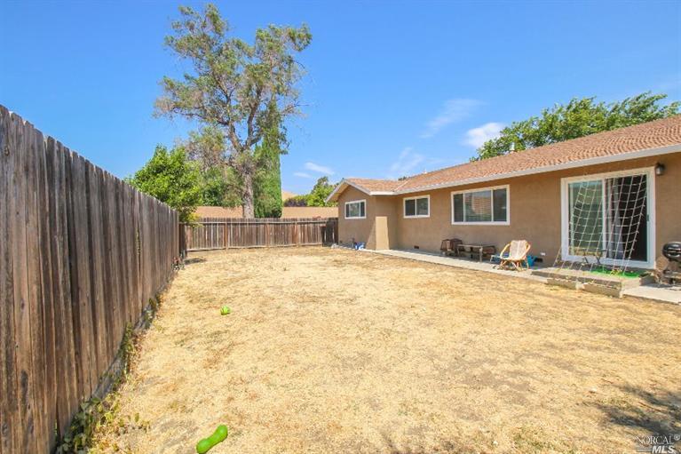 332 Honeysuckle Dr, Fairfield, CA 94533 photo 28