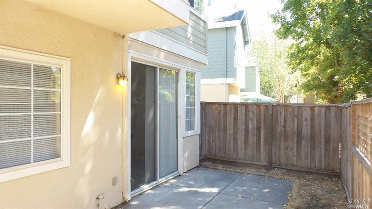 62 Manchester Dr, Fairfield, CA 94533 photo 9