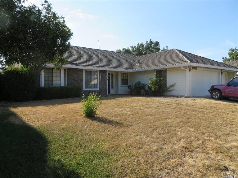 1385 Austin Dr, Dixon, CA 95620 photo 1