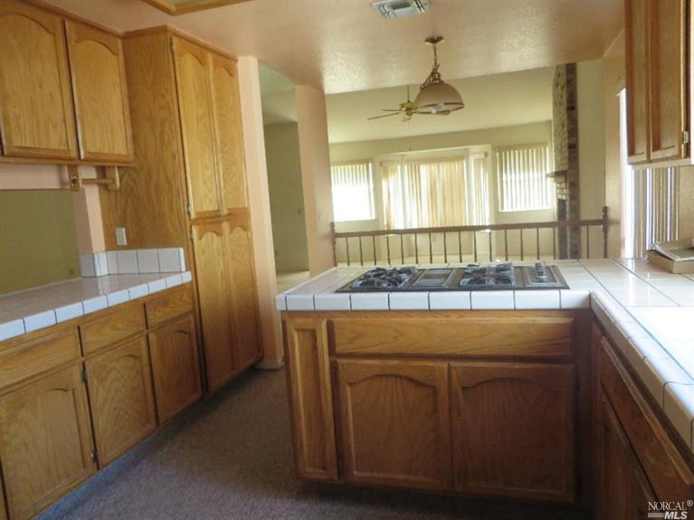 1385 Austin Dr, Dixon, CA 95620 photo 8