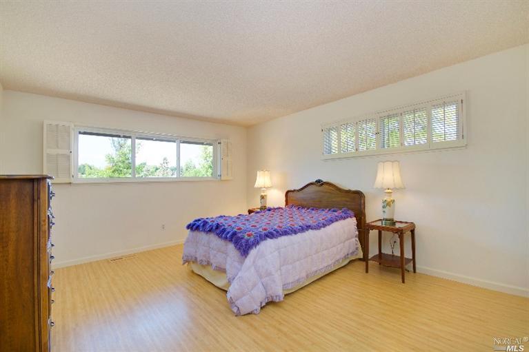 85 Vineyard Cir, Sonoma, CA 95476 photo 10