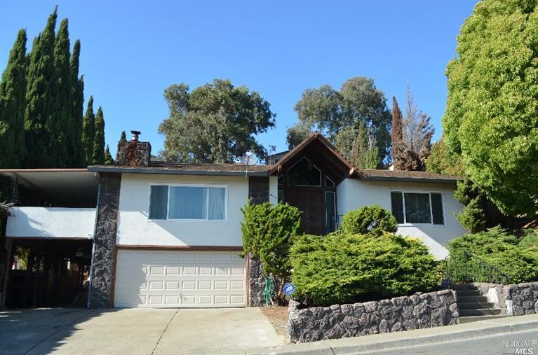 350 Springbrook Dr, Vallejo, CA 94591 photo 2