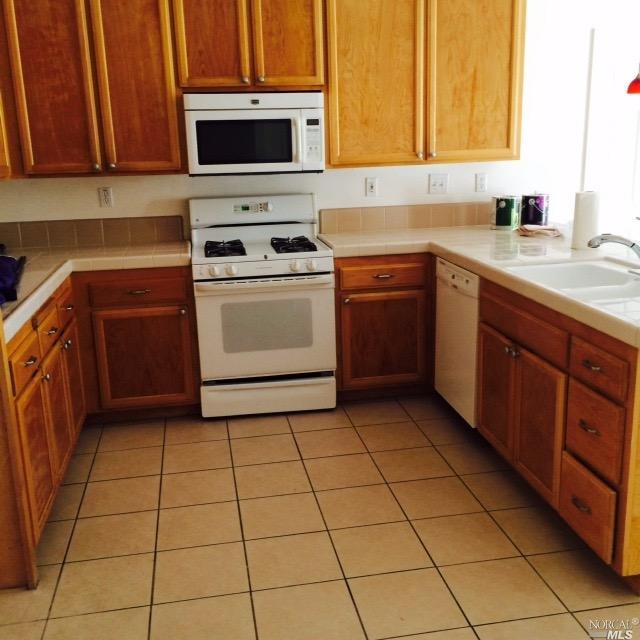 8901 Spencer St, Windsor, CA 95492 photo 9