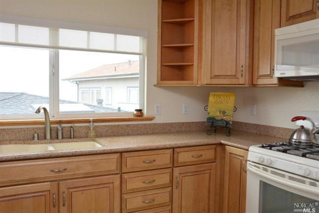56 Beach Ave, Dillon Beach, CA 94929 photo 6