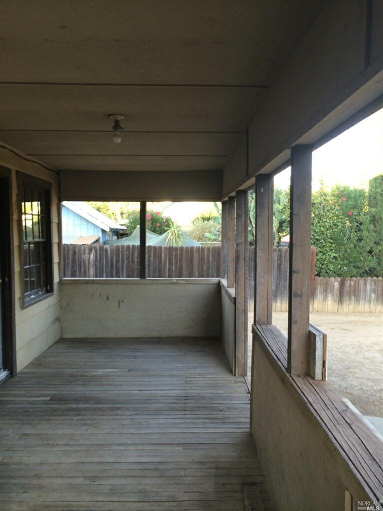 305 Abbey St, Winters, CA 95694 photo 1