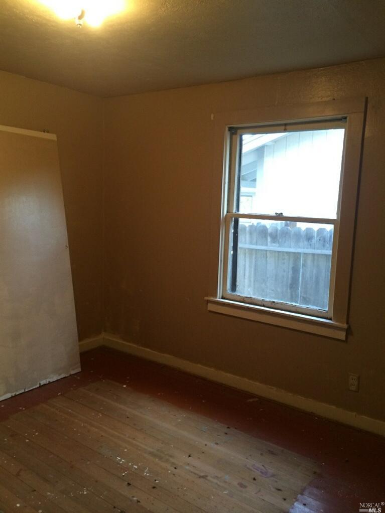 305 Abbey St, Winters, CA 95694 photo 8