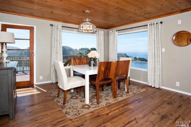 10838 Rock Point Dr, Jenner, CA 95450 photo 2