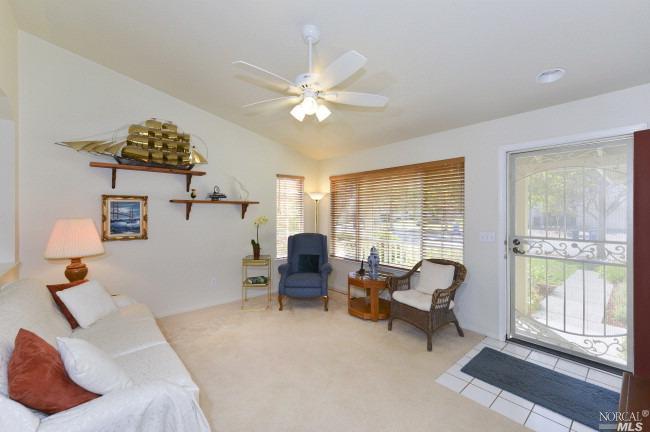 866 Foothill Dr, Windsor, CA 95492 photo 4