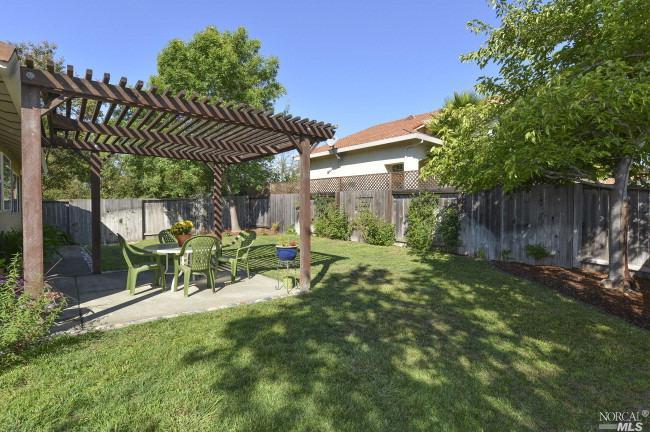 866 Foothill Dr, Windsor, CA 95492 photo 15